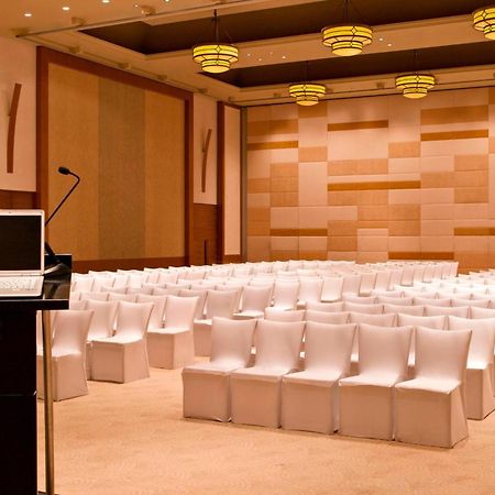 The Westin Pune Koregaon Park Экстерьер фото