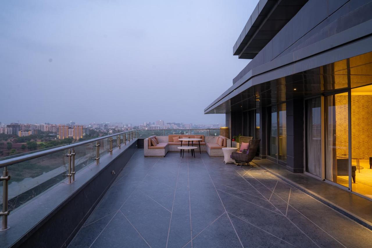 The Westin Pune Koregaon Park Экстерьер фото