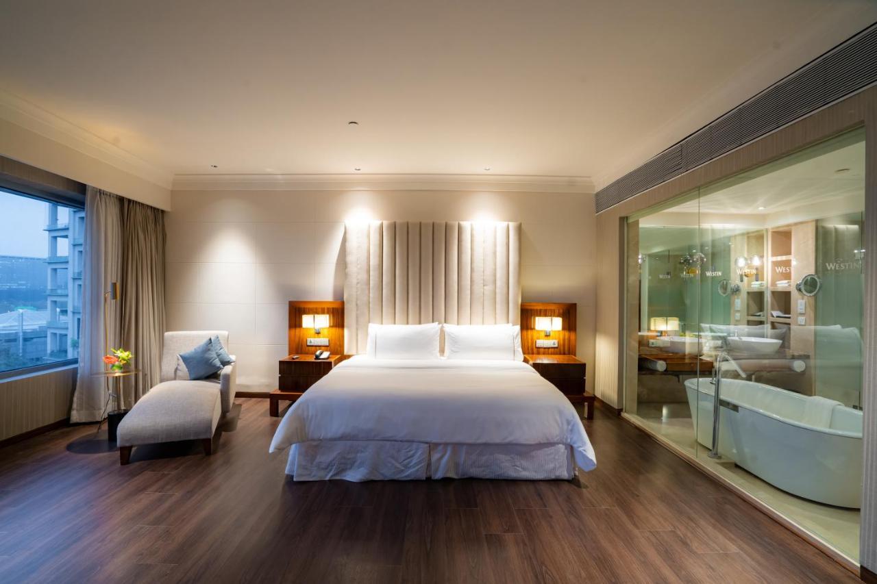 The Westin Pune Koregaon Park Экстерьер фото