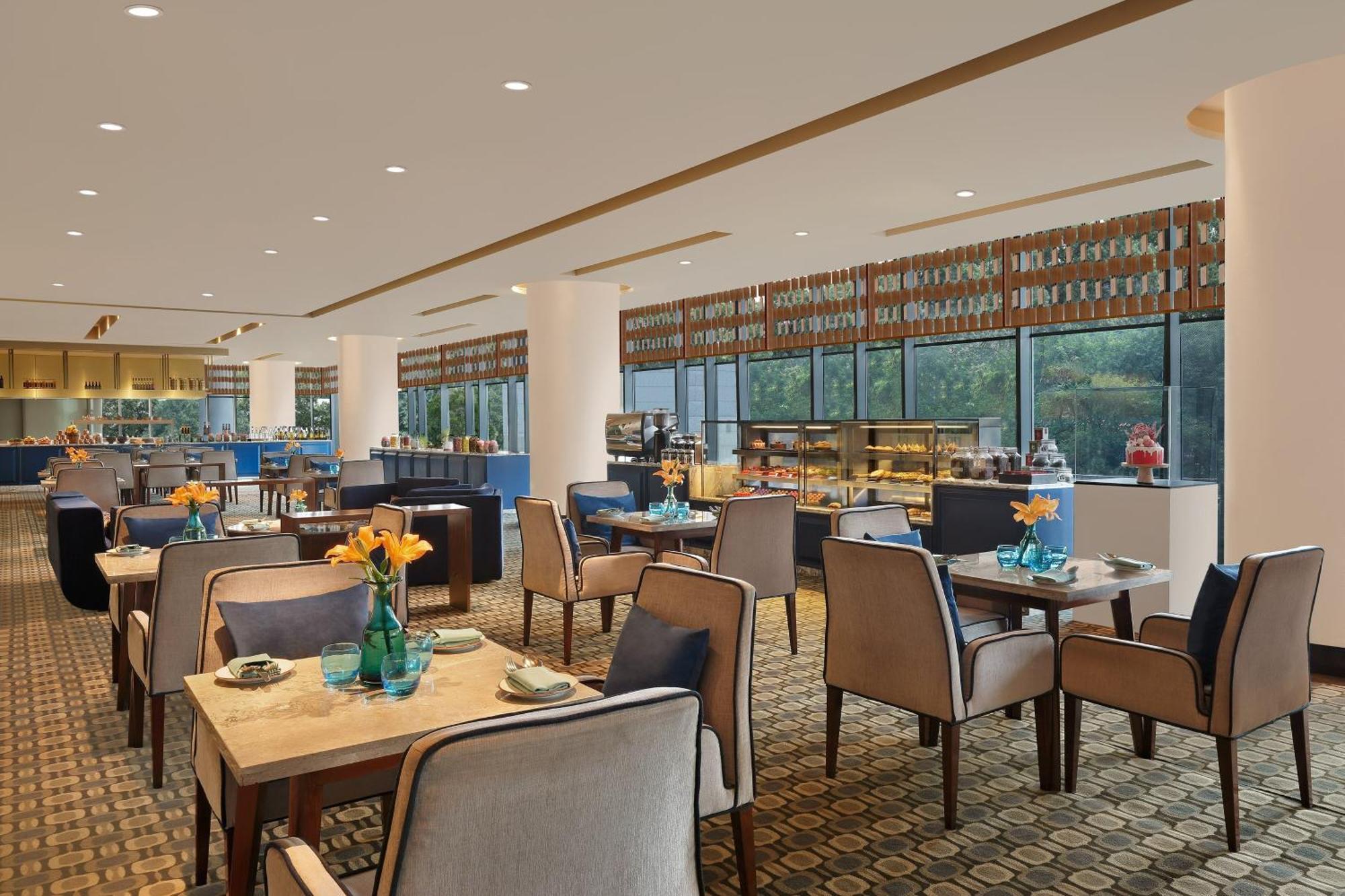 The Westin Pune Koregaon Park Экстерьер фото