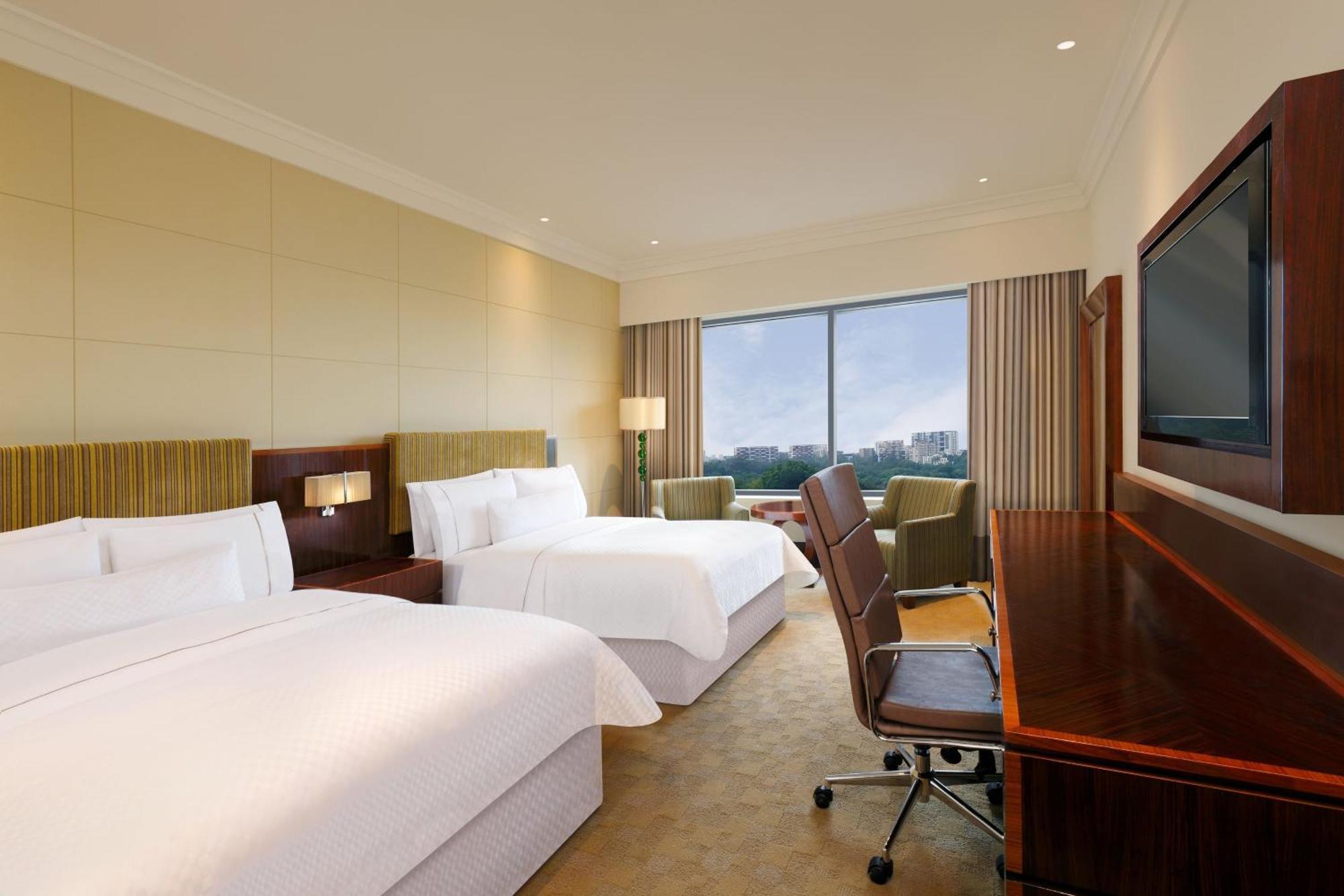 The Westin Pune Koregaon Park Экстерьер фото