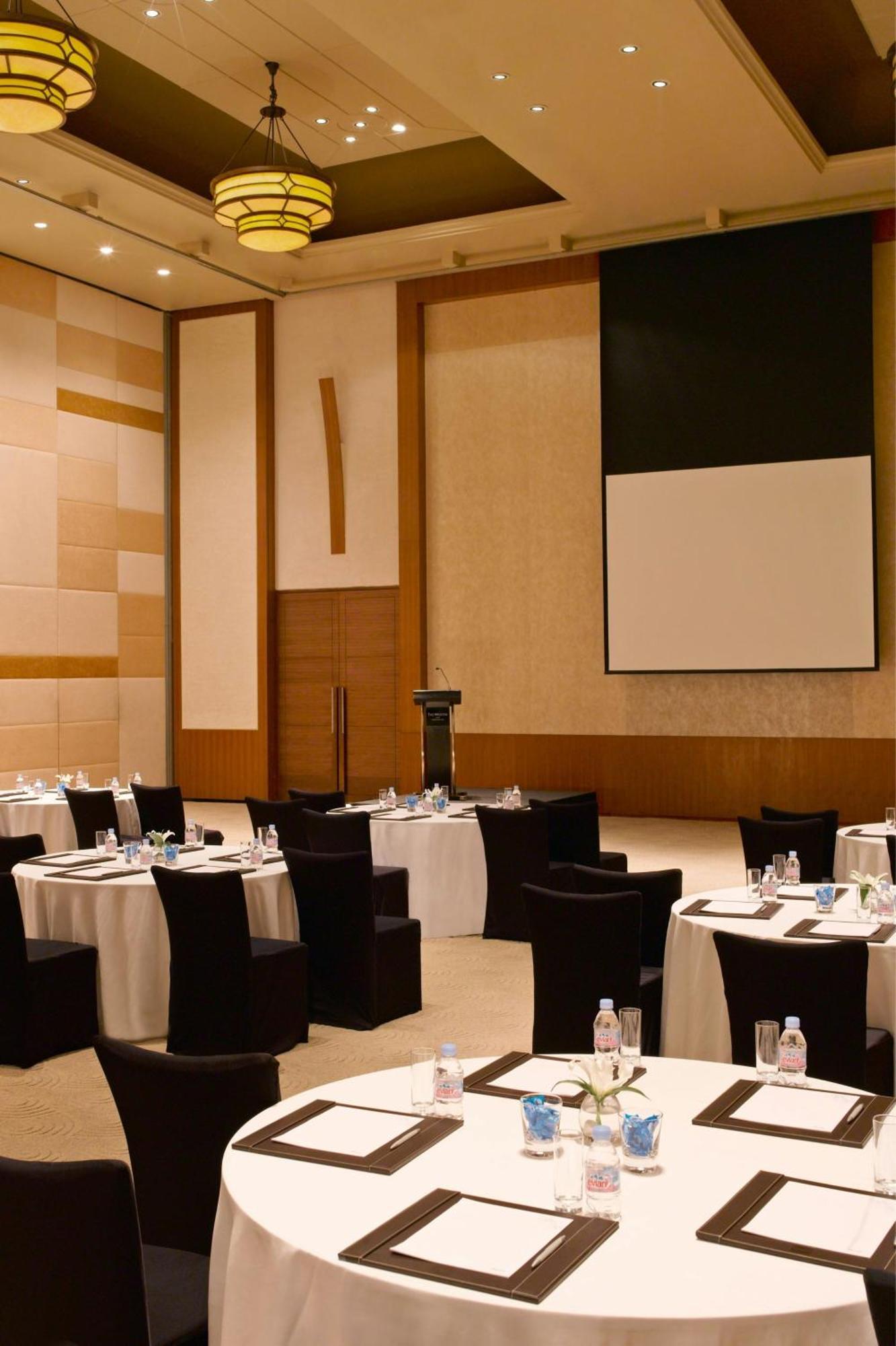The Westin Pune Koregaon Park Экстерьер фото